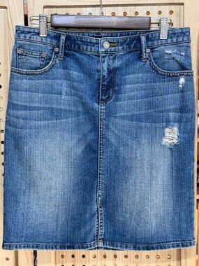 Banana Republic Denim Mini Skirt Size 8 Distressed Medium Wash Jean Skirt